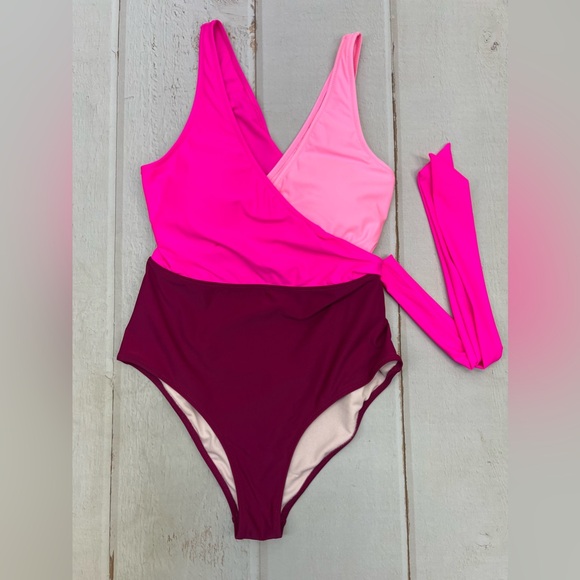 NWT Women's One Piece Swimsuit Wrap Color Block Tie Side Bathing Suit SIZE LARGE - Picture 7 of 17